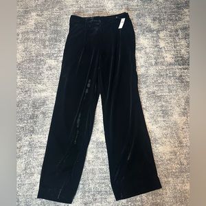 Women’s Old Nave velvet trousers. Brand new with tag size small
